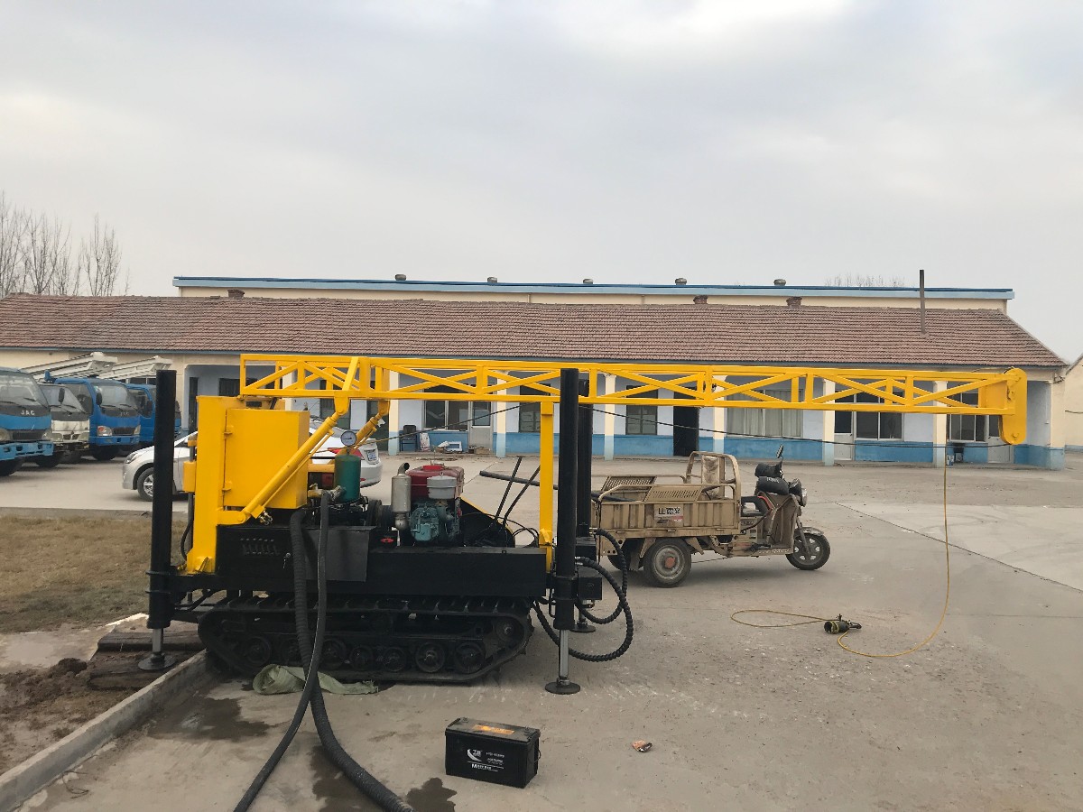 Z-WCSZ200履帶式鉆機(jī) (45).JPG