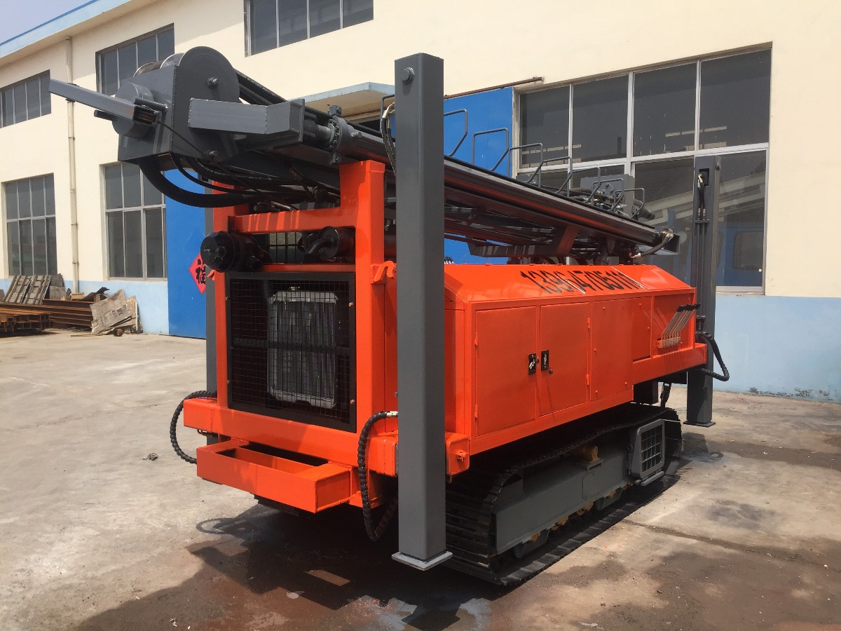 Z-WC400B全液壓履帶氣動(dòng)鉆機(jī) (22).JPG