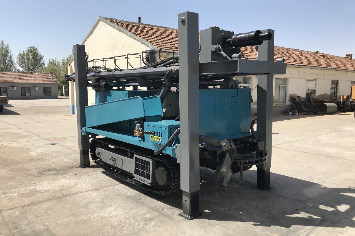 Z-WC400A全液壓履帶氣動鉆機 (86).JPG