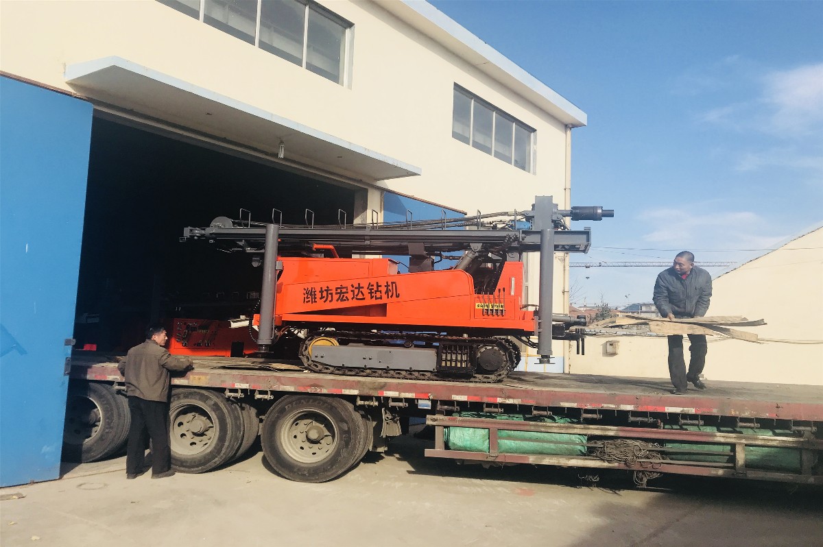 Z-WC400A全液壓履帶氣動鉆機 (3).JPG