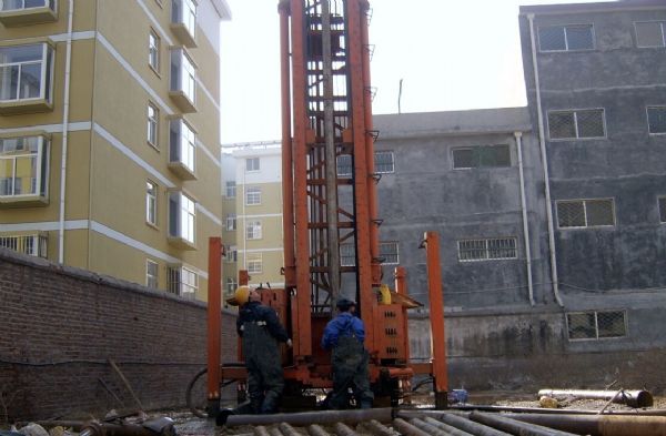 Z-WC800全液壓履帶氣動(dòng)鉆機(jī)