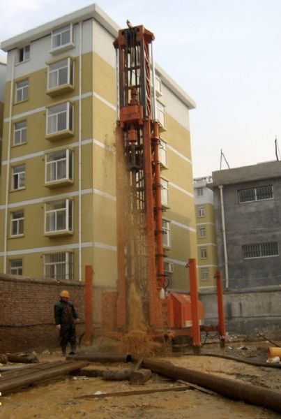 Z-WC800全液壓履帶氣動(dòng)鉆機(jī) (3).jpg