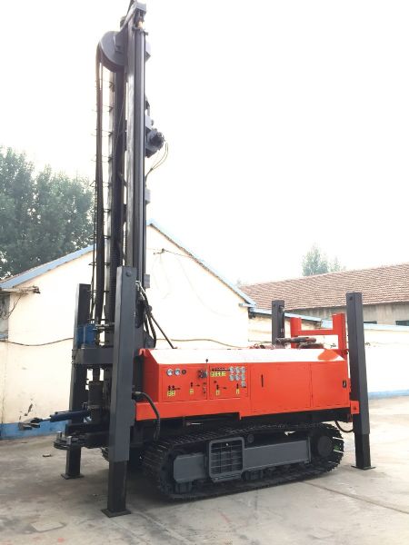 Z-WC500全液壓履帶氣動(dòng)鉆機(jī) (5).jpg