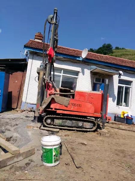 Z-WC300A全液壓履帶氣動(dòng)工藝鉆機(jī)