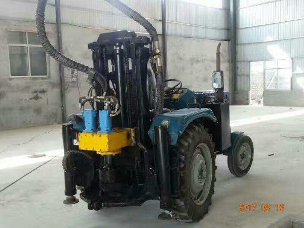 Z-WC180拖拉機式全液壓氣動鉆機 (1).jpg