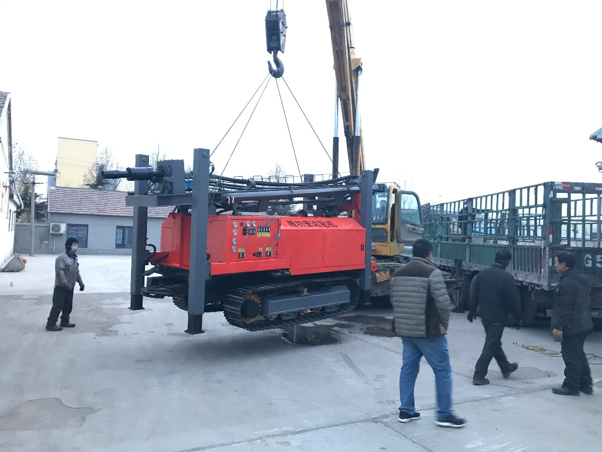 Z-WC400B全液壓履帶氣動鉆機 (65).JPG