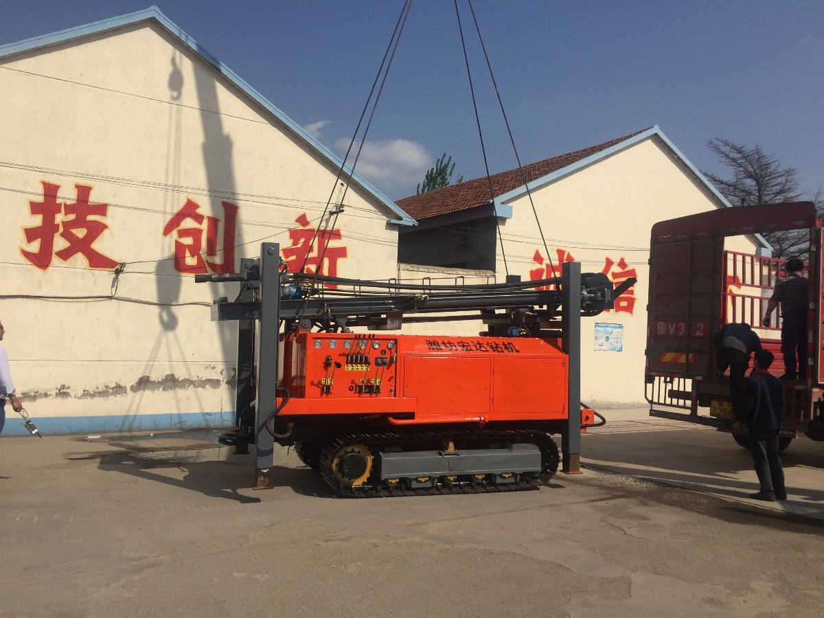 Z-WC400B全液壓履帶氣動(dòng)鉆機(jī) (28).JPG