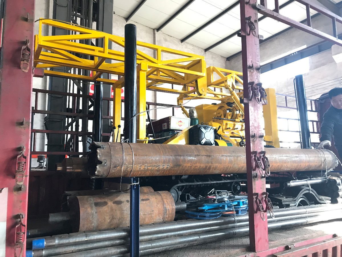 Z-WCSZ200履帶式鉆機 (37).JPG