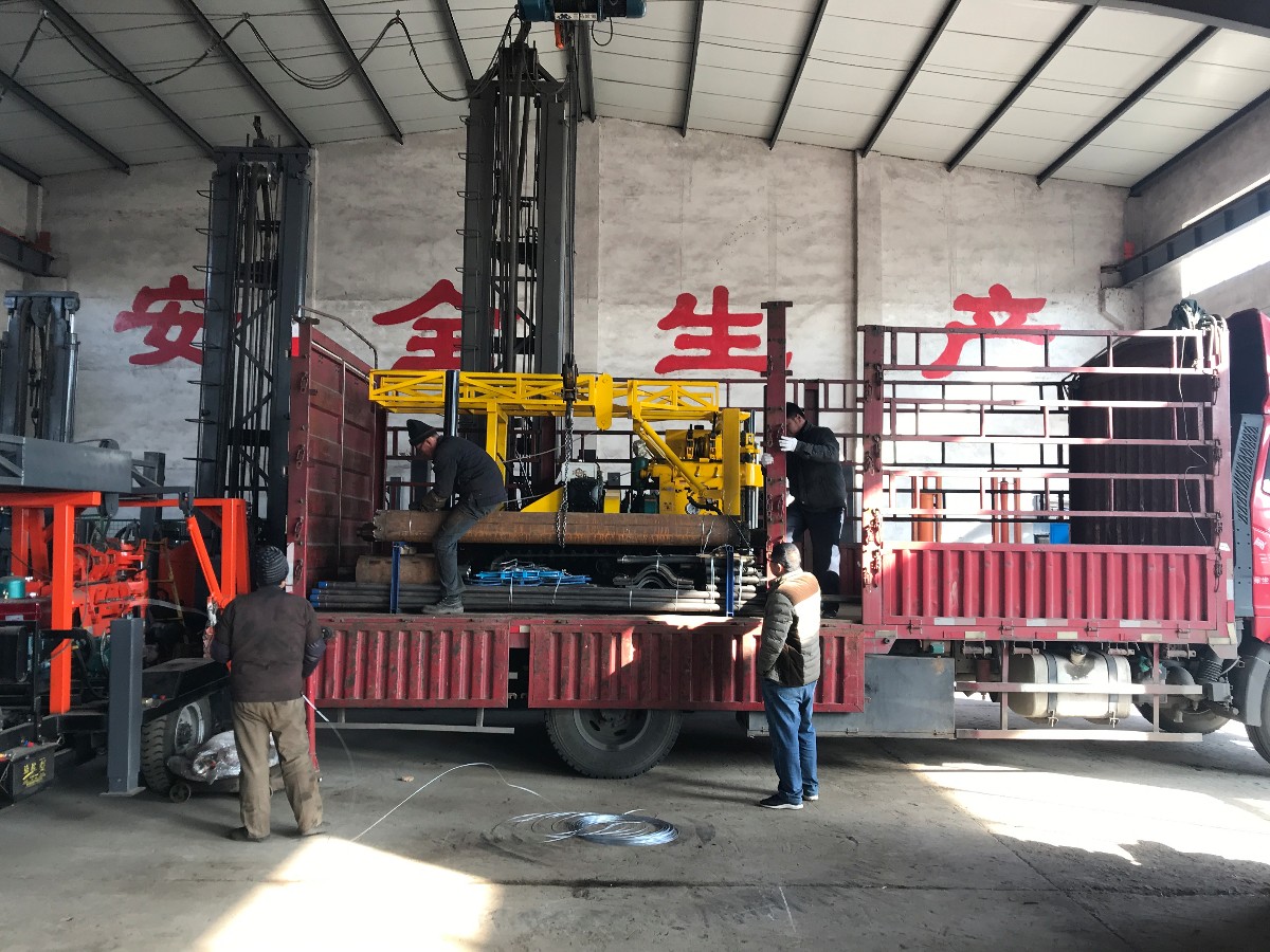 Z-WCSZ200履帶式鉆機 (50).JPG