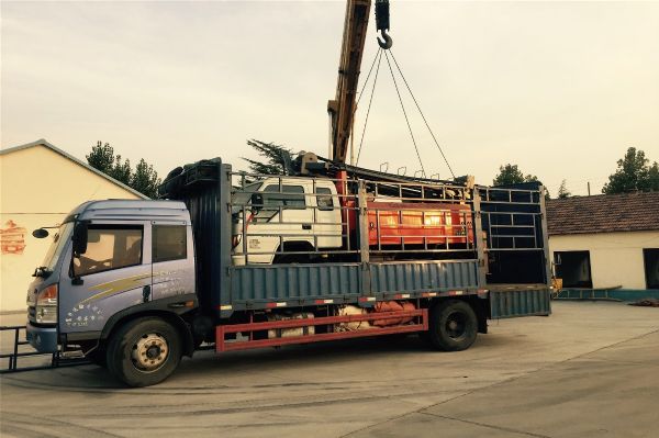 Z-WC400A全液壓車載氣動鉆機 (22).jpg